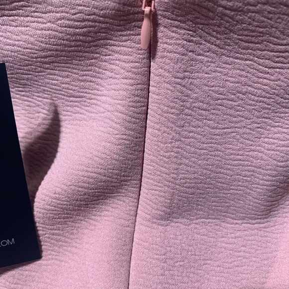 Fashion Nova spaghetti, strap coral stretchy fitted dress - Picture 4 of 10